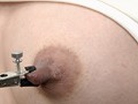 敏感な乳首　サンプル画像09